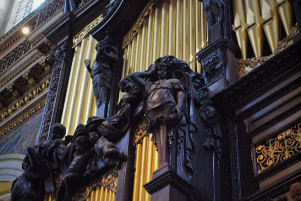 Echoes and Innovations - St. Paul’s Cathedral